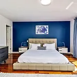 Classic Modern With A Splash Of Glam 2Bd Apt